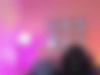 Live cam show with Maggietime - Cono Afeitado on CamwithHer