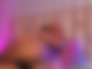 Live cam show with VayoLeen - Nipple Piercings on crypto-cams