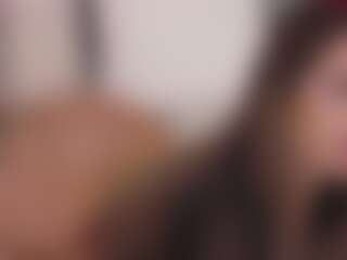 EvieRosie's Live Sex Cam Show