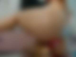 YanaMiana's Live Sex Cam Show