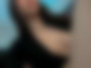 YanaMiana's Live Sex Cam Show