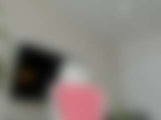 Live cam show with YanaMiana - Spinthewheel on Camming Site