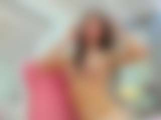 YanaMiana's Live Sex Cam Show