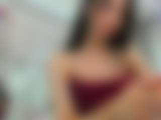 YanaMiana's Live Sex Cam Show