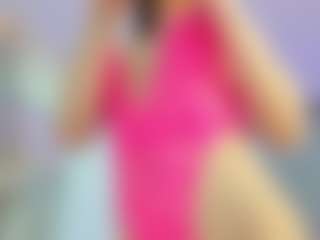 Live cam show with YanaMiana - Pretty on boobsie.com
