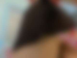 YanaMiana's Live Sex Cam Show
