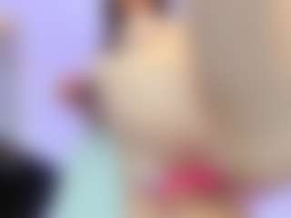 Live cam show with YanaMiana - Dildo Or Vibrator on Camsoda