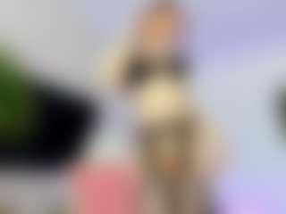 Live cam show with YanaMiana - Strip Blonde Hair on xblisslive.com