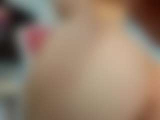 YanaMiana's Live Sex Cam Show