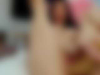 YanaMiana's Live Sex Cam Show