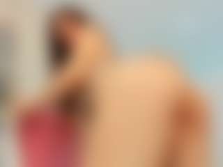YanaMiana's Live Sex Cam Show