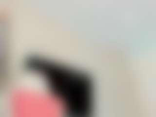 YanaMiana's Live Sex Cam Show