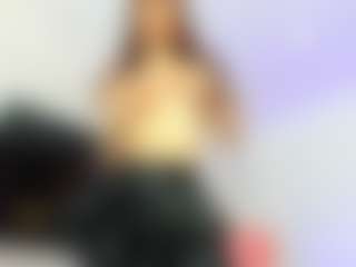 YanaMiana's Live Sex Cam Show