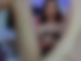 Live cam show with YanaMiana - Toes on x69.live