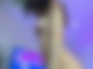Live cam show with YanaMiana - Spinthewheel on chickslive.net