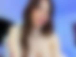 YanaMiana's Live Sex Cam Show