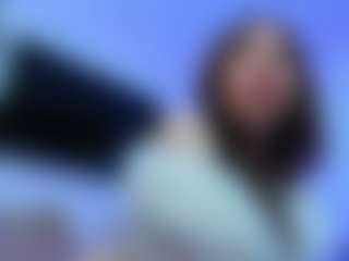 Live cam show with YanaMiana - Fingering on Lustler
