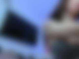 YanaMiana's Live Sex Cam Show