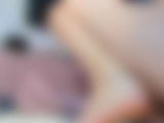 Live cam show with YanaMiana - Toes on Camsoda