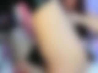 YanaMiana's Live Sex Cam Show