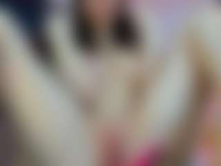 Live cam show with YanaMiana - Spinthewheel on AdultVida.com