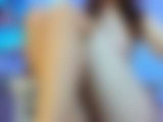Live cam show with YanaMiana - Toes on intimatelivegirls.com