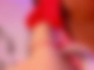YanaMiana's Live Sex Cam Show