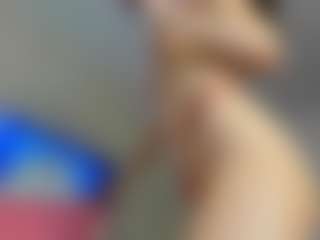 YanaMiana's Live Sex Cam Show