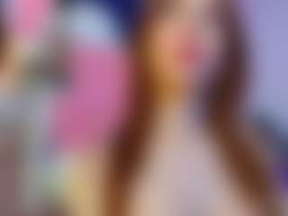 Live cam show with YanaMiana - Pretty on xplaylive.com