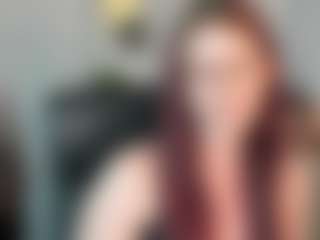 Live cam show with emmaTease94 - Flirt on Fling VIP Chat