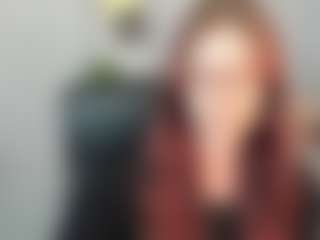 Live cam show with emmaTease94 - Mistress on CamwithHer