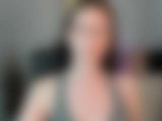 emmaTease94's Live Sex Cam Show