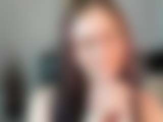 Live cam show with emmaTease94 - Alt on Fit Hotties