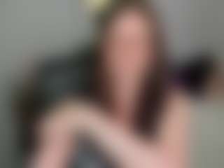Live cam show with emmaTease94 - Flirt on https://playwithruby.com