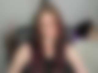 Live cam show with emmaTease94 - Toes on Camsoda
