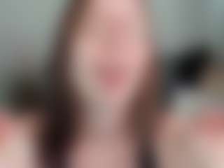 emmaTease94's Live Sex Cam Show