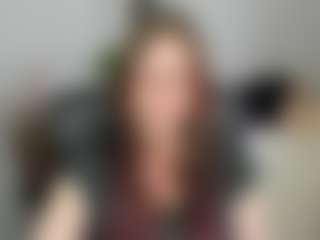 Live cam show with emmaTease94 - Living Room on Milfs Live