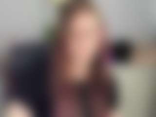 emmaTease94's Live Sex Cam Show