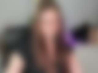 emmaTease94's Live Sex Cam Show