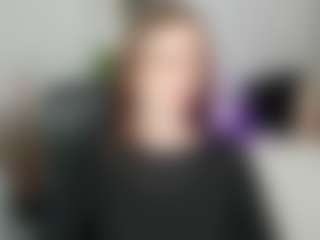 Live cam show with emmaTease94 - Living Room on Streamer API
