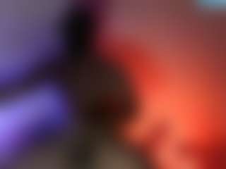 Live cam show with Come1to1mE - Handjob on CamClone