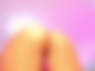 Live cam show with Mariana Santos - Teen (18+) on Camsoda