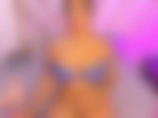 Mariana Santos's Live Sex Cam Show