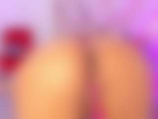 Live cam show with Mariana Santos - Spankass on hotwifechat.live