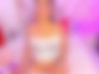 Live cam show with Mariana Santos - Spy Granny on SmokeAndPoke