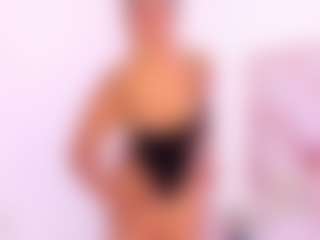 Live cam show with Mariana Santos - Spy on Camsoda