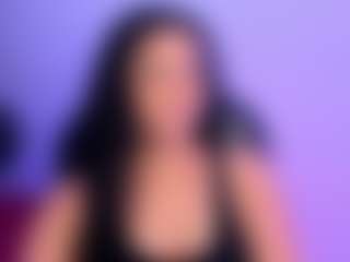 Live cam show with Odette-idony - Living Room on madthumbs