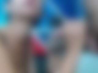 Live cam show with valehots - Small Ass on xplaylive.com