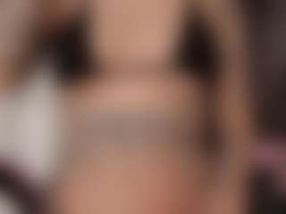 Live cam show with Aly Roses - Alternative on Camsoda