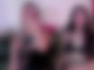 Live cam show with Aly Roses - Smoke on Camsoda